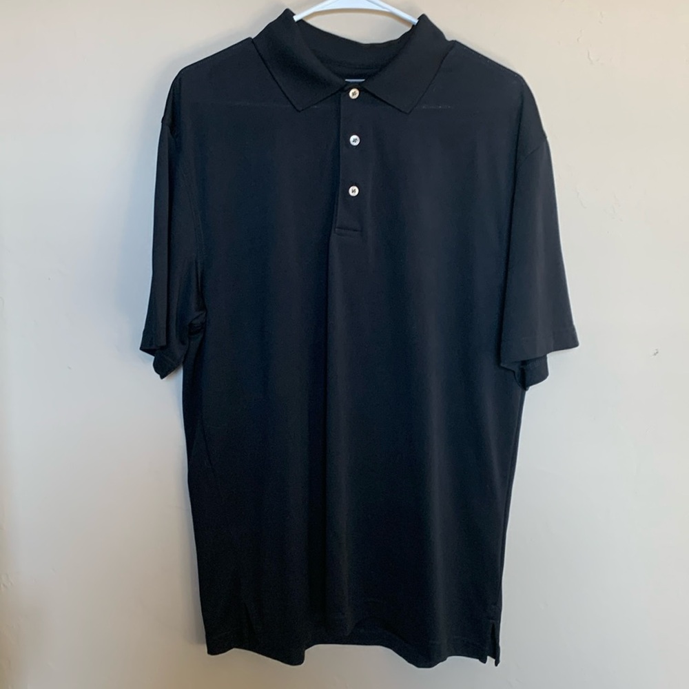 Black Polo Roundtree and Yorke Short Sleeve Large